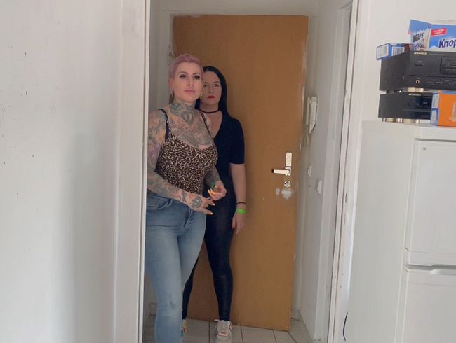 Download: DerPornoBeamte - Groupie SCHLAMPEN Backstage weggefickt!!!