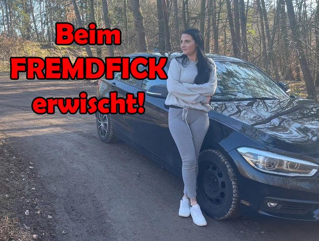 Download: DerPornoBeamte - Beim FREMDFICK erwischt!