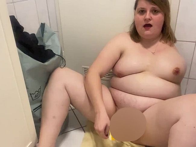 Download: Deutsche_Anna - Süßes Dessert frisch aus der Muschi! Komm und Vernasch mich!