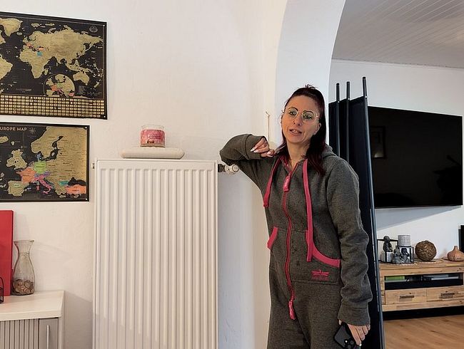 Download: Devils_Akita - OMG! Sex mit meinem STIEFSOHN (18+) – geht das zu weit? Bin ich zu versaut? Er spritzt einfach ab!