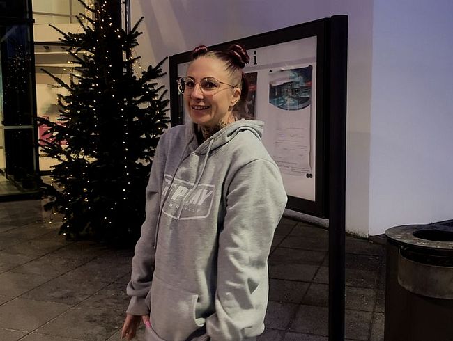 Download: Devils_Akita - 100 % echter USER-FICK in Therme! Mega versaut & publik! Teilweise ohne Ton!