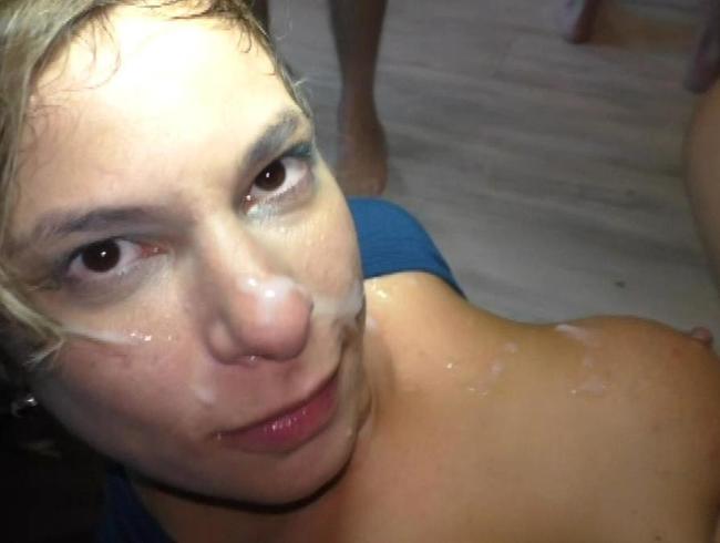 Download: Devote_Sexsklavin - Alle in den Arsch - Spermasauerei