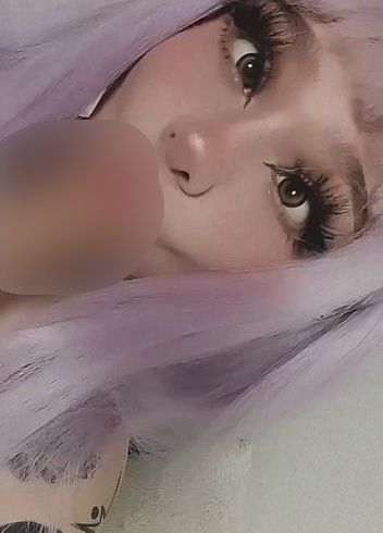 Download: DianneGolden31 - Sag mal, magst du Puppen, die Schwänze verschlingen?