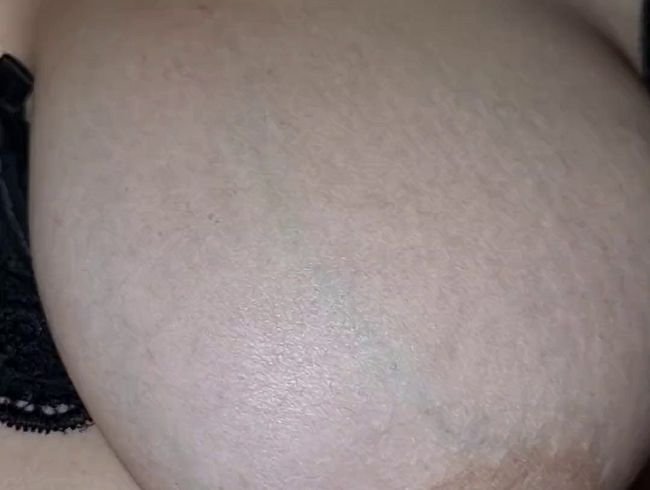 Download: DickeTitte70 - Von der Füßen hoch zu den dicken Titten.