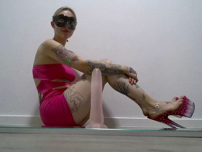 Download: DirtyAddel - Zum Ersten Mal meinen Dildo vor der Kamera geblasen!!!