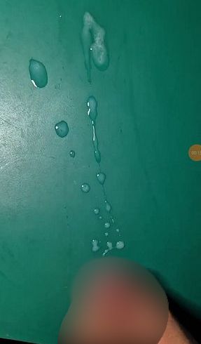 Download: Discover_me - Gute 30 cm weit spritze ich meinen weissen Saft für dich heraus. Sag mir, was du fühlst...