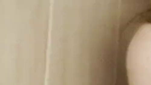 Download: DoMaXXX - Duschen mit Stiefmutter