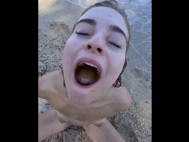 Download: Dollydyson - Mein Durst mit Pisse gestillt