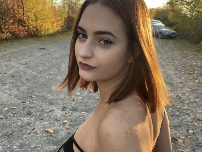 Download: Dollydyson - 17 cumshots für mich (Parkplatz Bukkake)