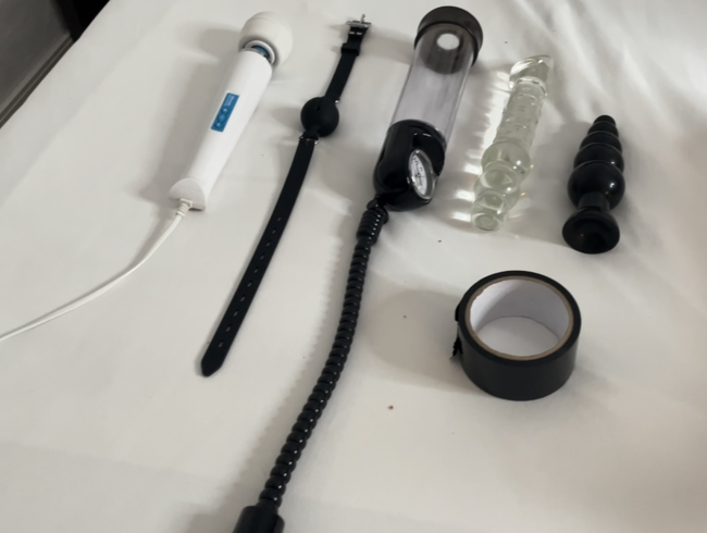 Download: Dollydyson - Muschi bis ans Limit aufgepumpt