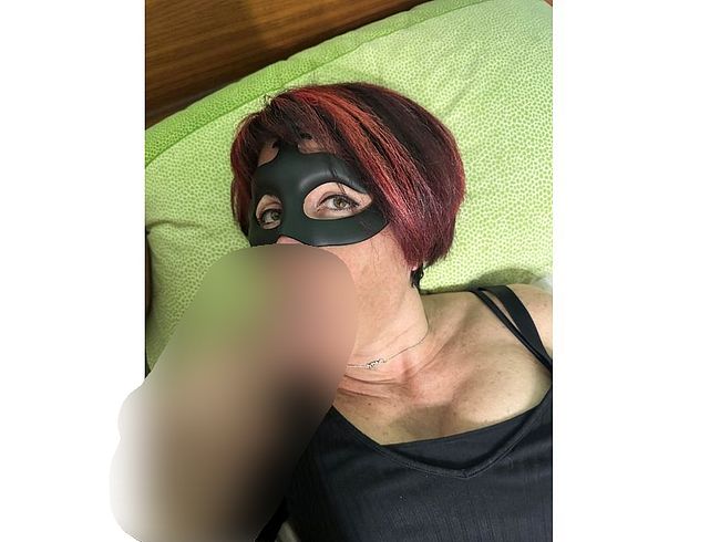 Download: DragonflyExhib - Sinnlicher, köstlicher maskierter Blowjob!