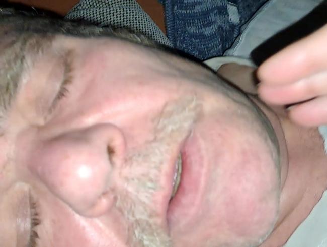 Download: Eheflittchen68 - Ohrfeigen für mein wichser