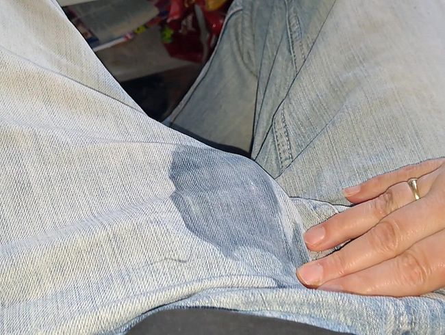 Download: Eheflittchen68 - frühzeitiger Samenerguß durch die Jeans