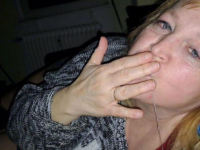 Download: Eheflittchen68 - POV - ich lutsch ihn dir leer
