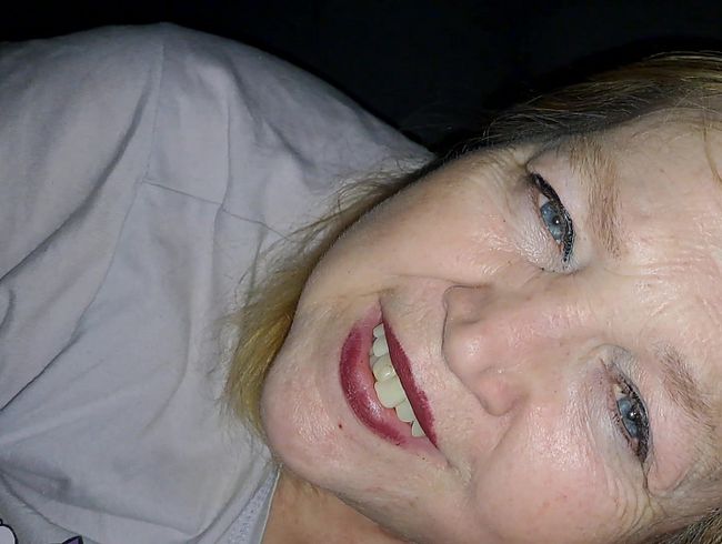 Download: Eheflittchen68 - Handjob mit dirtytalk