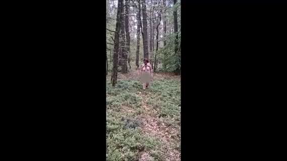 Download: Einfach_Dani - Im Wald, mit Pentagramm Bondage