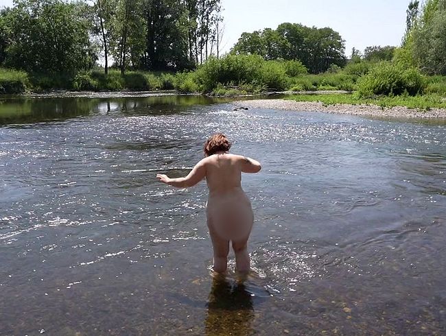 Download: Einfach_Dani - Wasserspass mit Dani