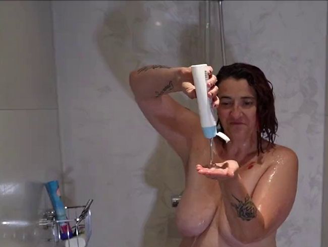 Download: Einfach_Dani - Kleines Duschvideo