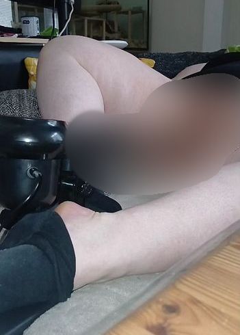 Download: EinsameEhefrau04 - Neue fickmaschine test 2