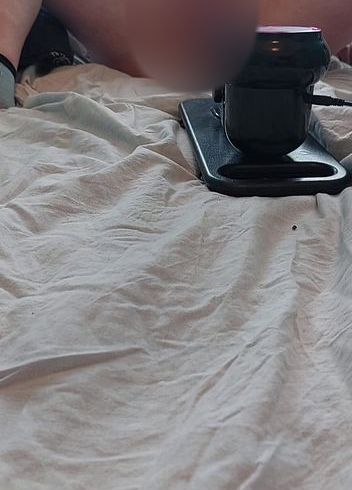 Download: EinsameEhefrau04 - Von meiner fickmaschine zum spritzen gebracht