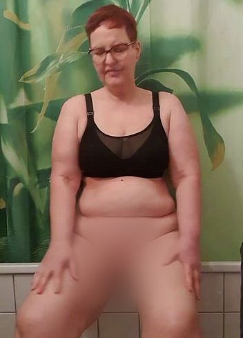 Download: Emergenzy - Rasiert mit Einblicken !