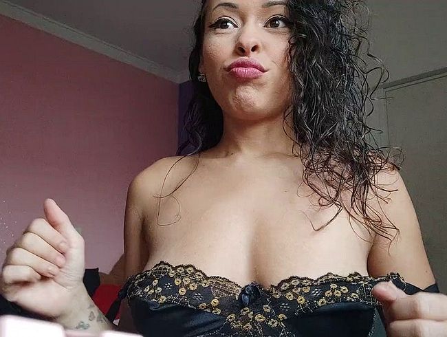 Download: Emma1992 - Lustvolle Show – Alles hautnah & unzensiert!