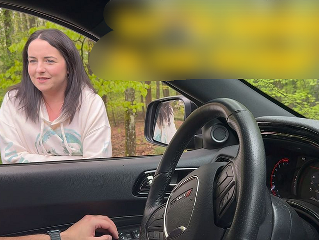 Download: EmmaSecret - Verfickte Anhalterin! Im Auto durchgefickt!