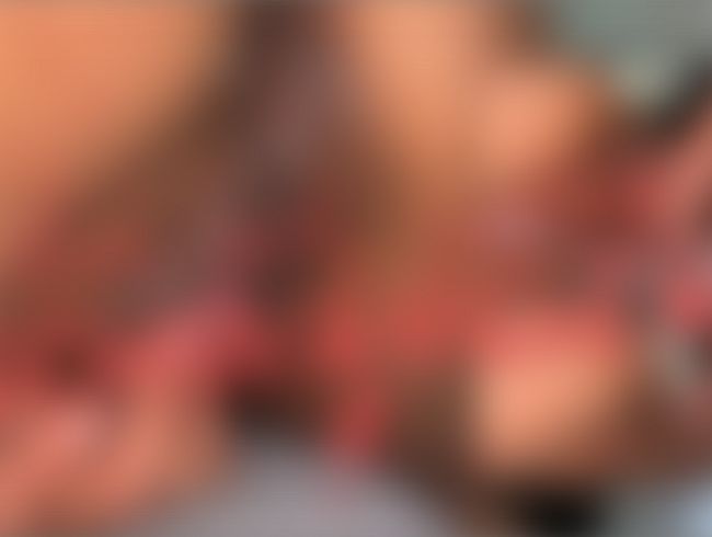 Download: EmyRose - Stiefbruder fickt mich ohne Gummi! Bin ich jetzt schwanger?