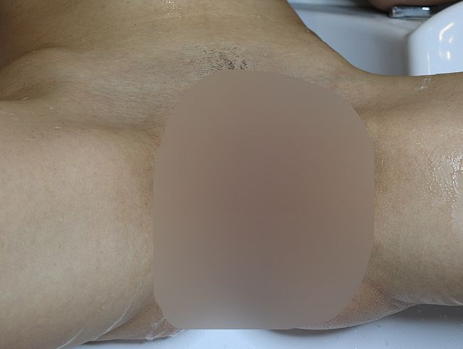 Download: Erect_Dick - Nahaufnahme der Rasur einer behaarten Muschi! Intimer Haarschnitt!