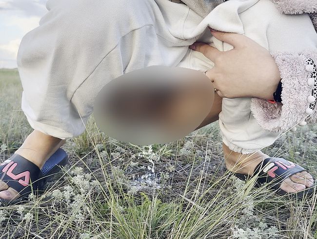 Download: Erect_Dick - Öffentliche Piss-Zusammenstellung in der Natur! Auf Reisen! POV!