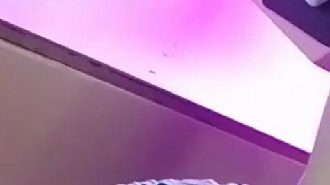 Download: EthanColeman - Latino-Junge mit tollem 20-cm-Schwanz und brennenden Bauchmuskeln