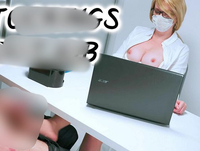 Download: EvaGrant - Office Temptation – Strümpfe, Footjob, Masturbation und Creampie-Fantasie