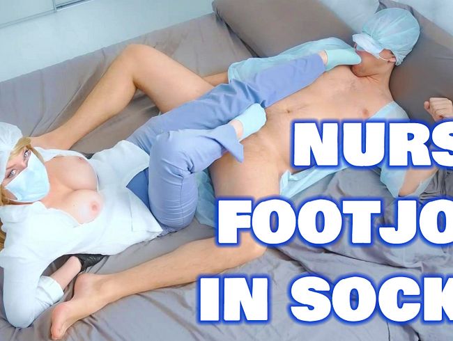 Download: EvaGrant - Unartige Krankenschwester-Socken & Pegging: Langes Fußtrampeln, Socken-Fußjob & Dildo-Analverkehr bis zum Handflächen-Abspritzen