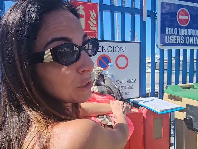 Download: Ferreroxlive - Sex auf offener See, echte Amateure.