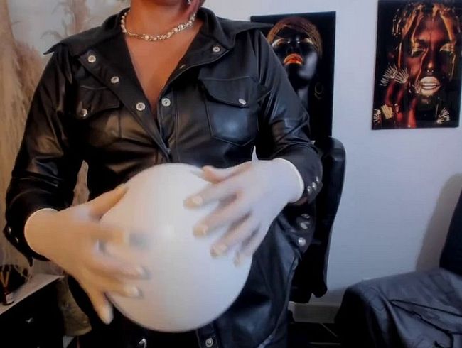 Download: Fetish-Wayraa - Rollenspiel-Lederstylist