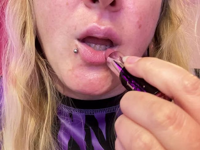 Download: Fetish_Girl - Lippenstiftfetisch