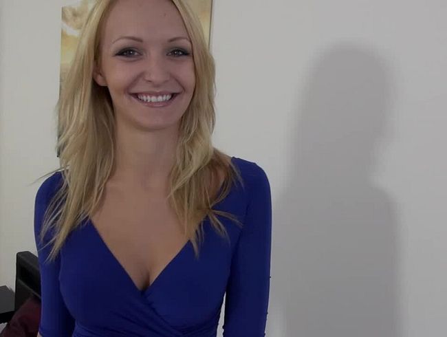Download: Fickfreundinnen - 107 - 1 Triebhaftes Luder gefickt und geschwängert
