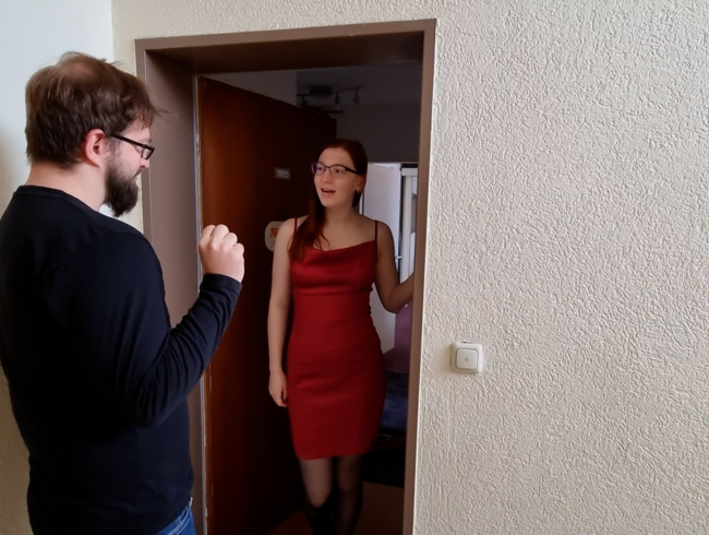 Download: FinaFoxy - Mein erster Tag als Praktikantin im Nagelstudio.