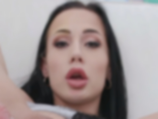 Download: FrecheLippen - Ultimative anale Lochweitung durch gigantischen Rekordschwanz!!!