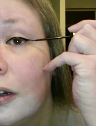 Download: FrenchBrigitte - Brigittes freche Make-up-Routine