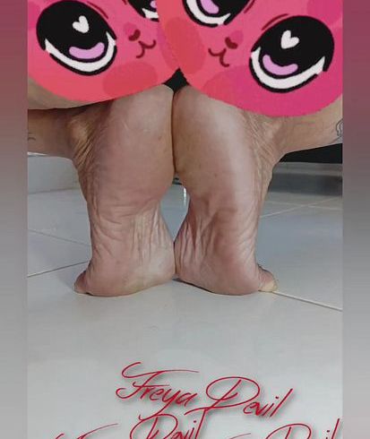 Download: FreyaDevil - „Die Leidenschaft der Füße“ ???