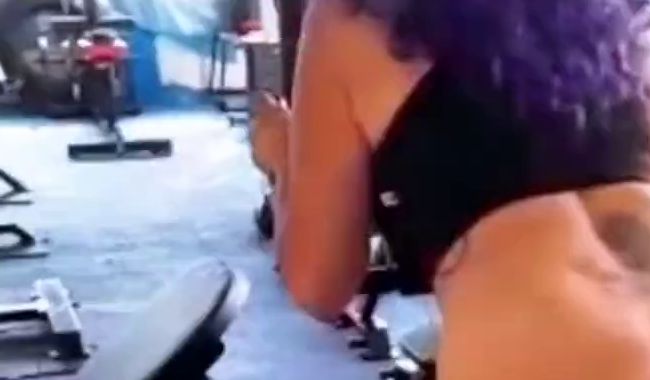 Download: FreyaDevil - „Die Lust in die Pedale treten: Lycra, Kurven und pures Vergnügen“