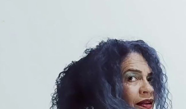 Download: FreyaDevil - Purple Lust: Enthüllung meiner heiligen Haut