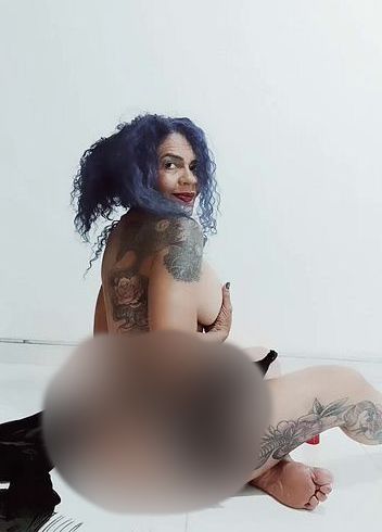 Download: FreyaDevil - Purple Lust: Enthüllung meiner heiligen Haut