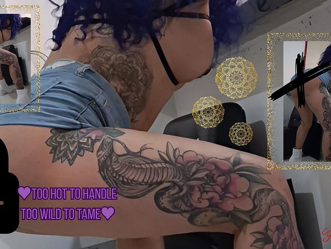 Download: FreyaDevil - Sehen Sie, wie mein Körper in Stiefeln und schwarzem Klebeband spricht