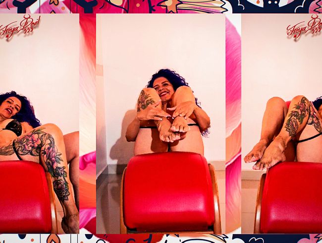 Download: FreyaDevil - Goldene Haut und leises Verlangen