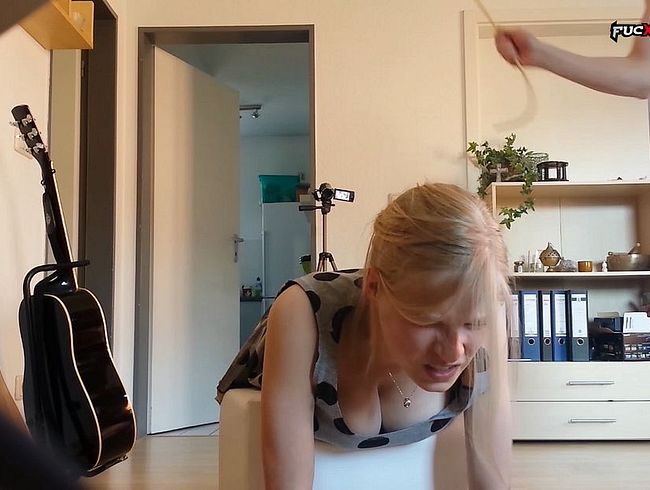 Download: FucknFetish - Paddel und Stöckchen - Gesicht-