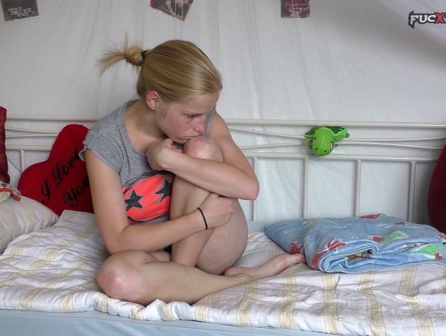 Download: FucknFetish - Gezüchtigt mit Zwei Kochlöffeln Und Dem Rohrstock - Bild in Bild-