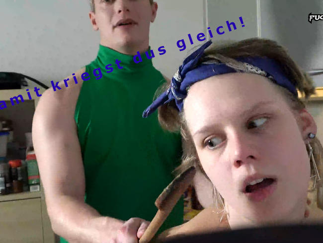 Download: FucknFetish - Hausfrau! Ficken?