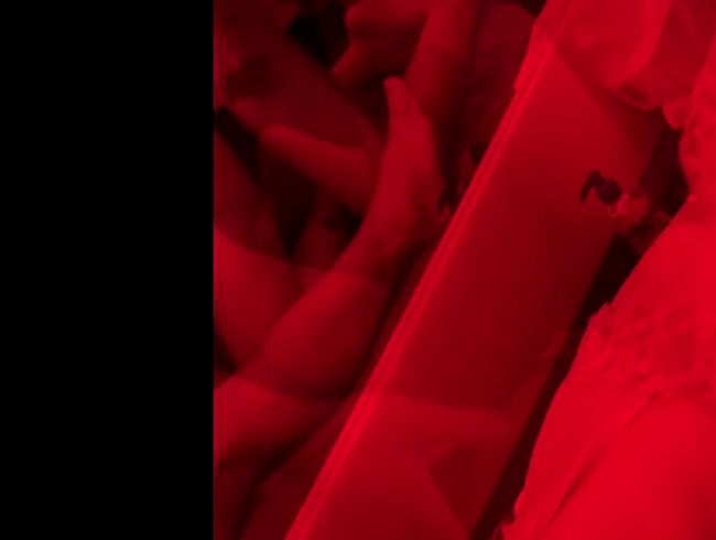Download: GangBangKitty - Porno Kino Gangbang - Kurzer Clips von meinem Ausflug in ein Porno Kino